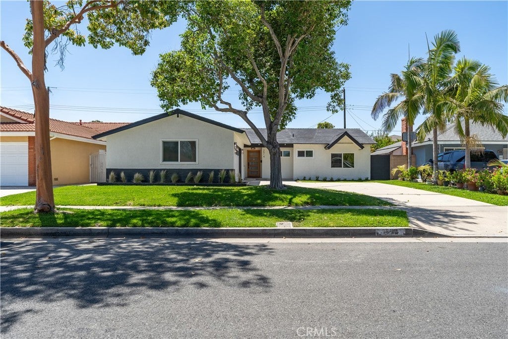 Photo of Listing #PW25164928