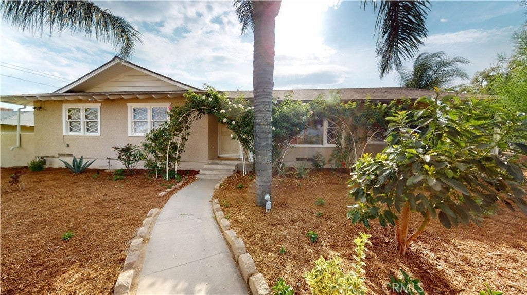 Photo of Listing #DW25165134