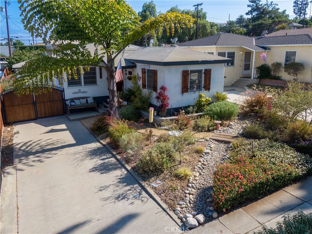 Photo of Listing #SR25164882