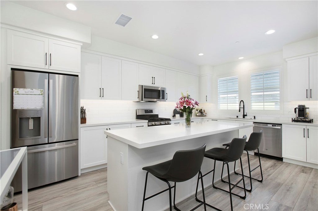 Photo of Listing #OC25165030