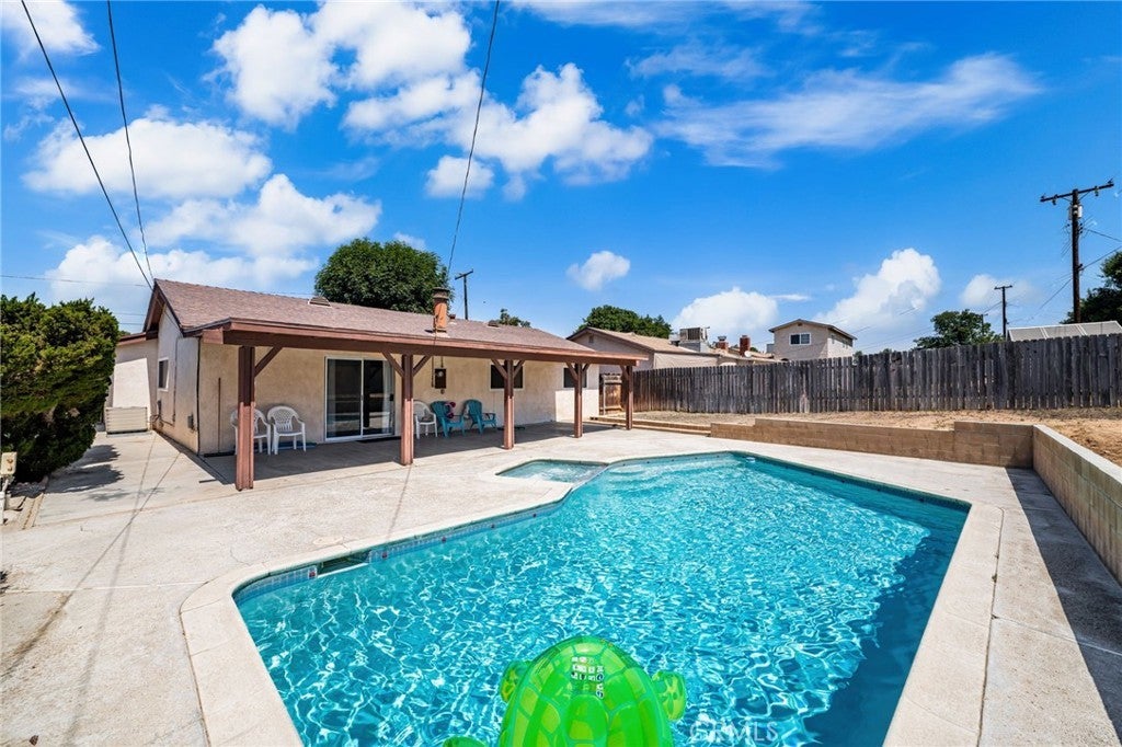 Photo of Listing #IG25165332