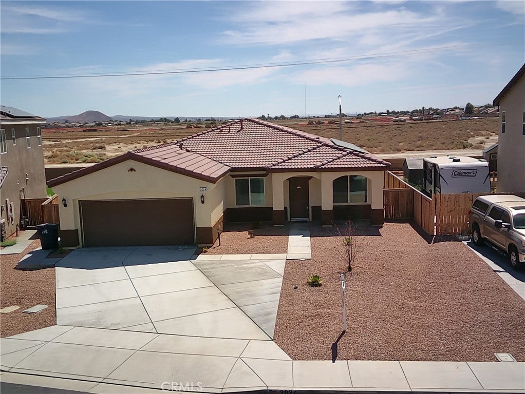 Photo of Listing #SR25165393