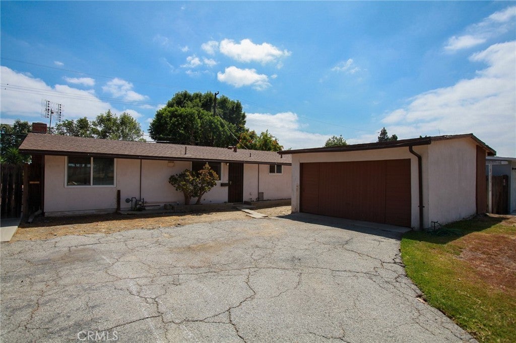 Photo of Listing #PW25165055