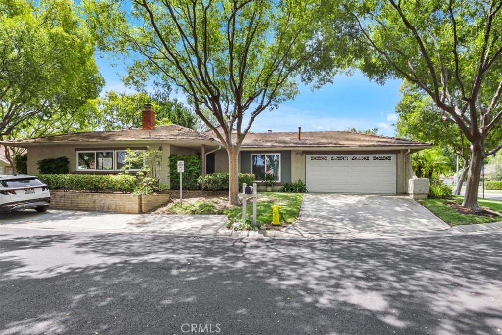 Photo of Listing #OC25165440