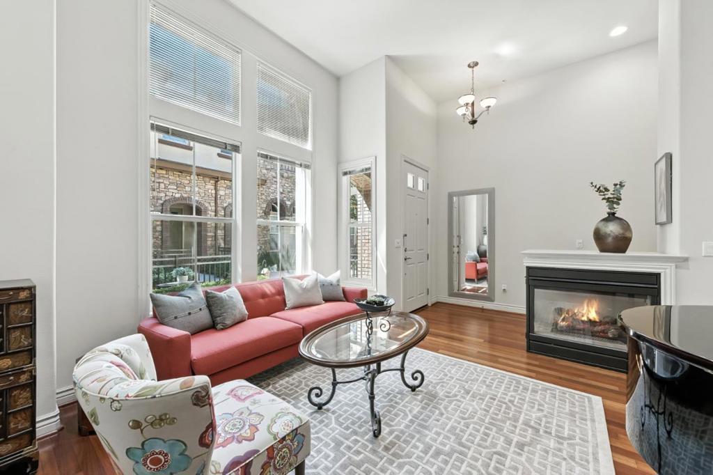 Photo of Listing #ML82015561