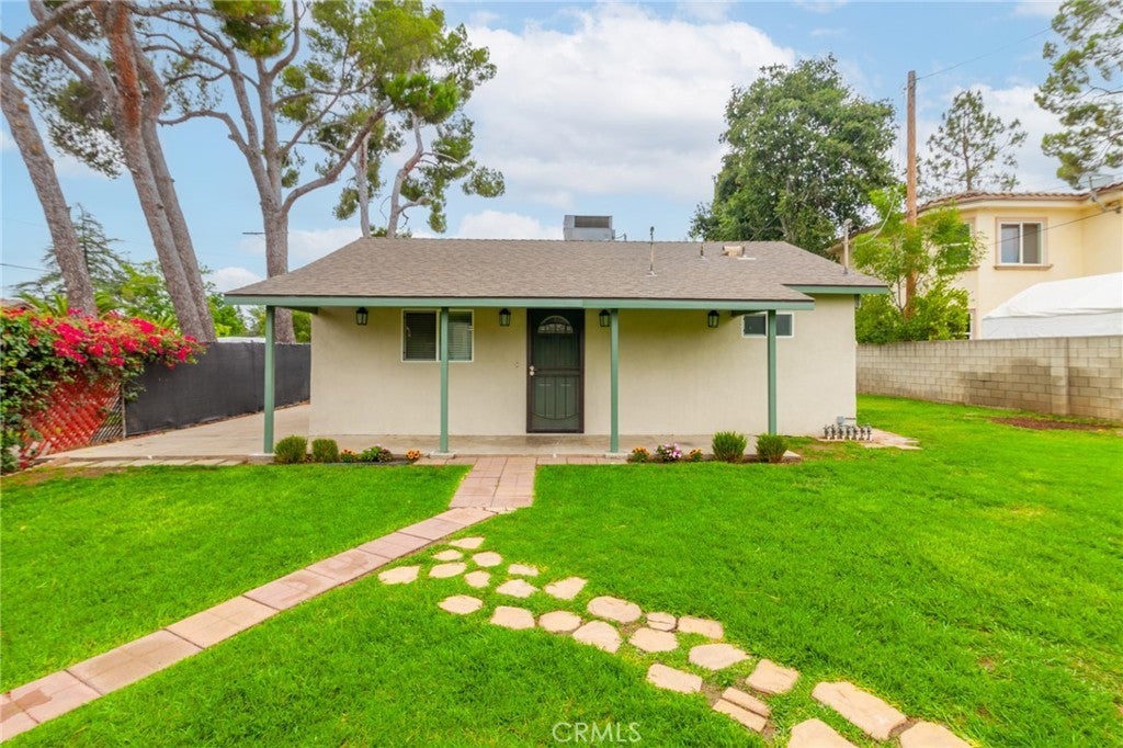 Photo of Listing #SR25165082