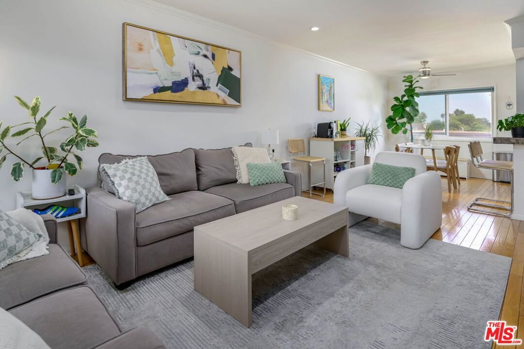 Photo of Listing #25568689