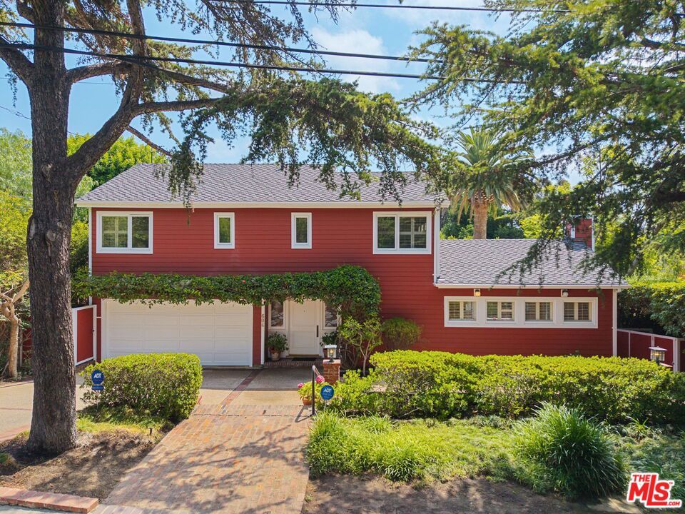 Photo of Listing #25568045