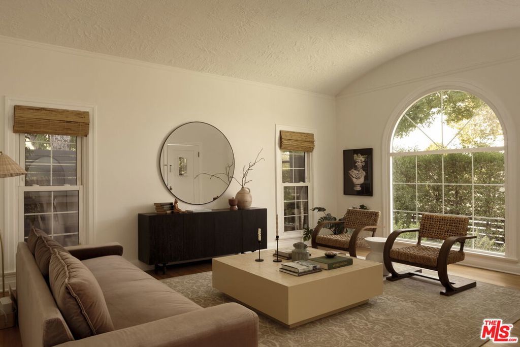 Photo of Listing #25567737