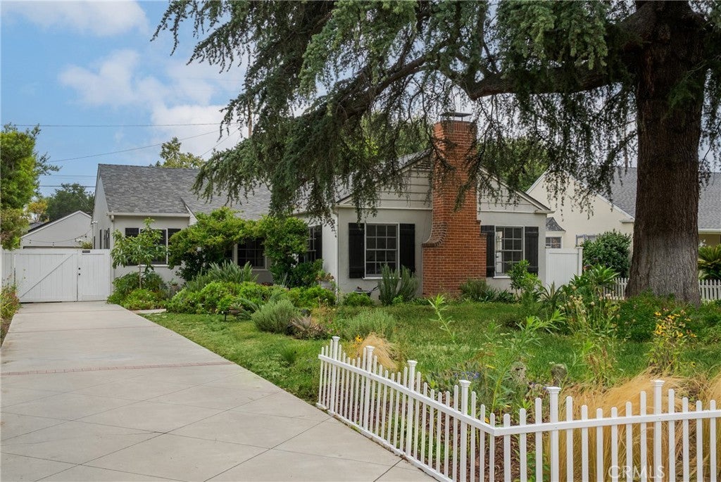 Photo of Listing #NP25164879