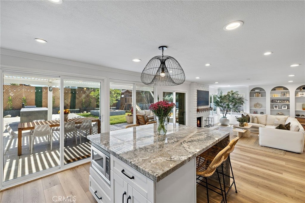 Photo of Listing #OC25159103