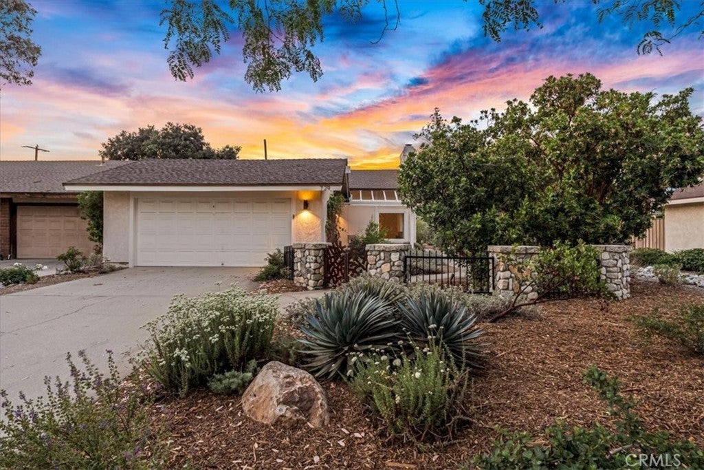 Photo of Listing #CV25165192