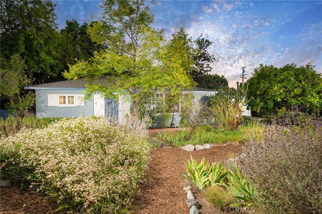 Photo of Listing #CV25164692