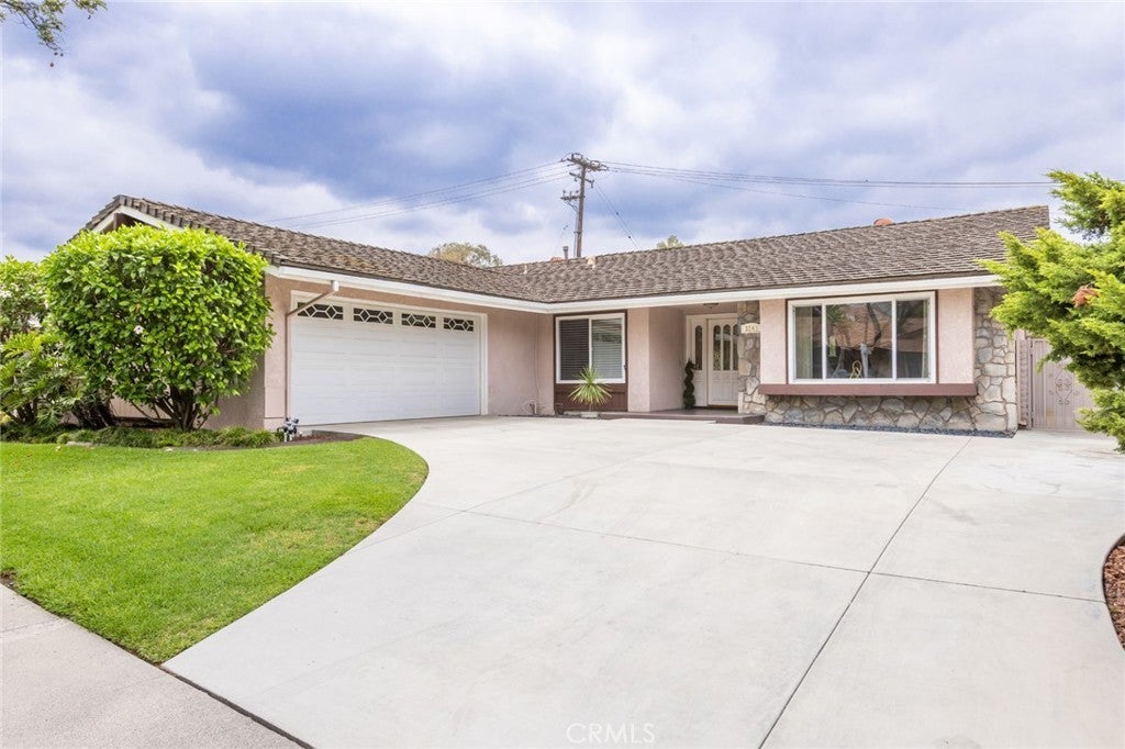 Photo of Listing #PW25165112