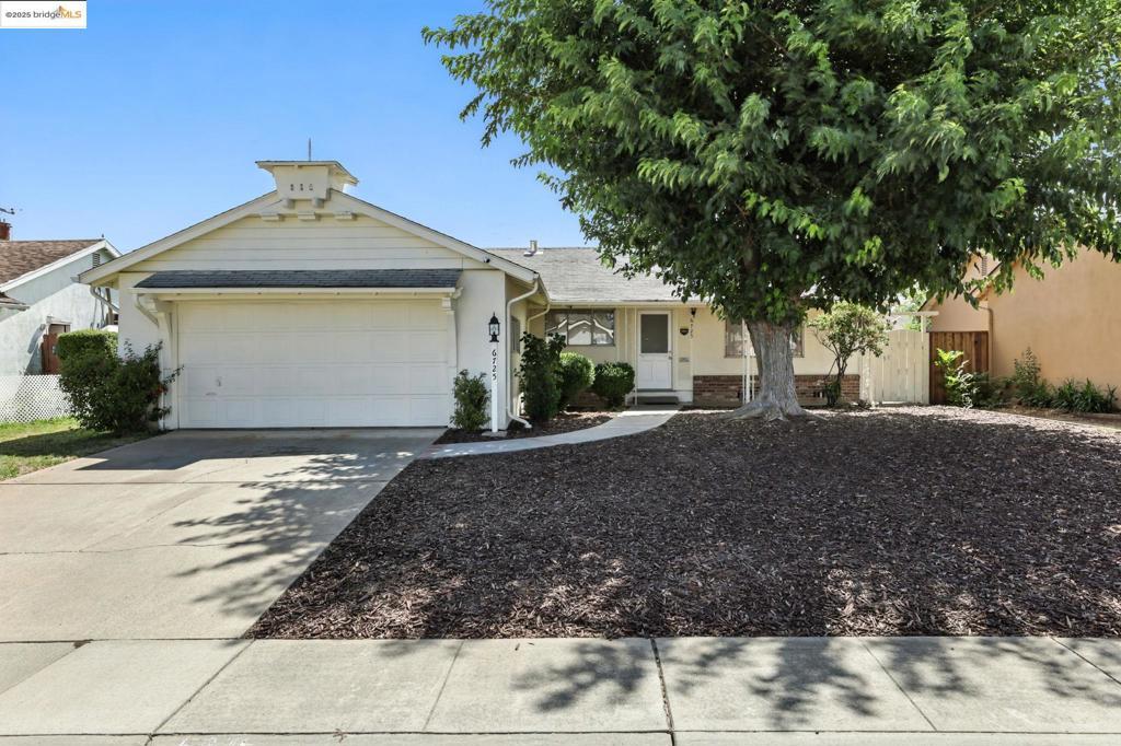 Photo of Listing #41105832