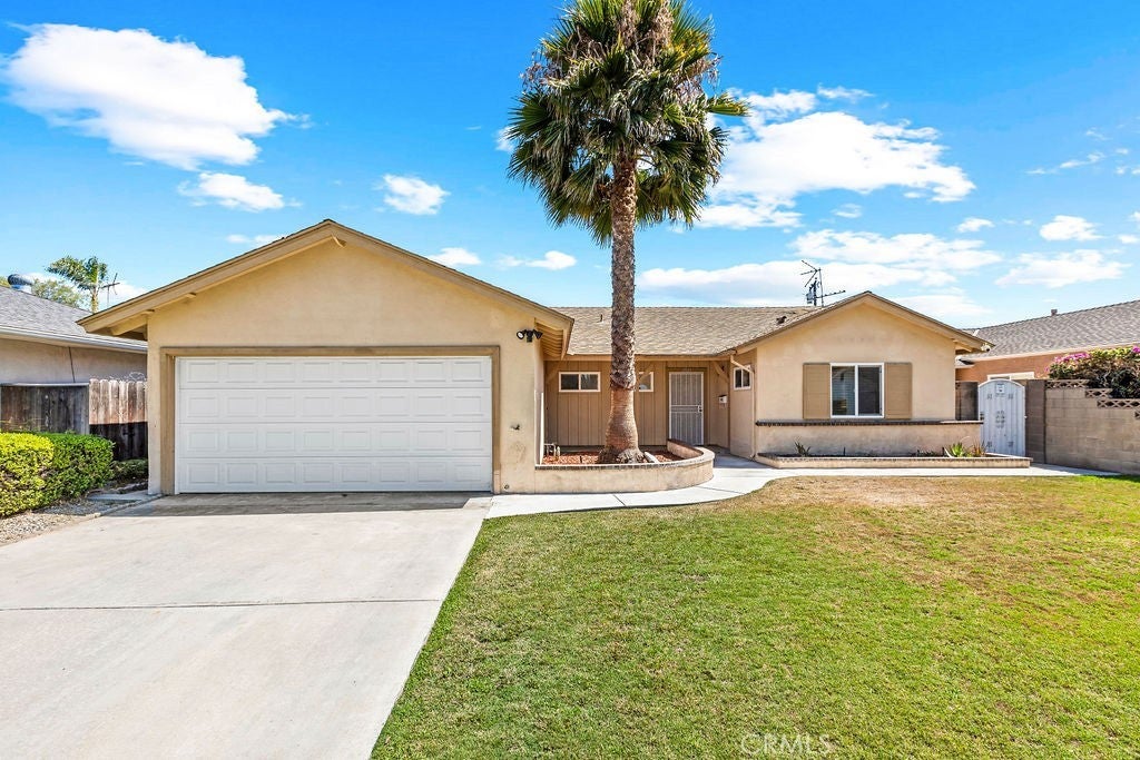 Photo of Listing #OC25166050