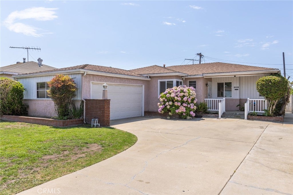 Photo of Listing #SB25164868