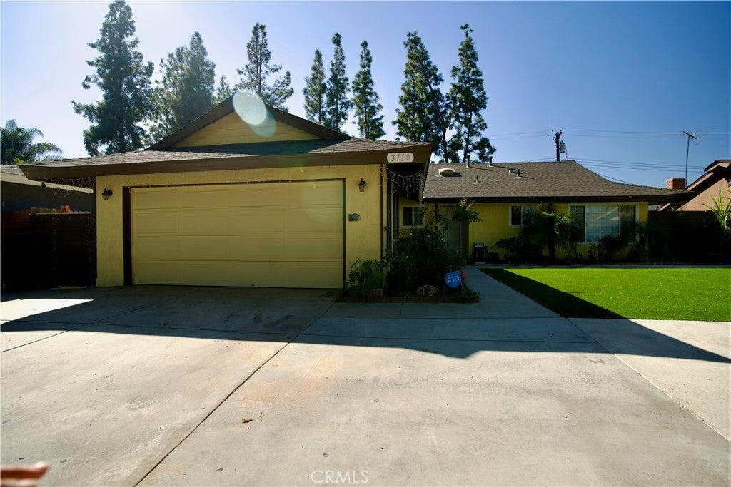 Photo of Listing #OC25166360