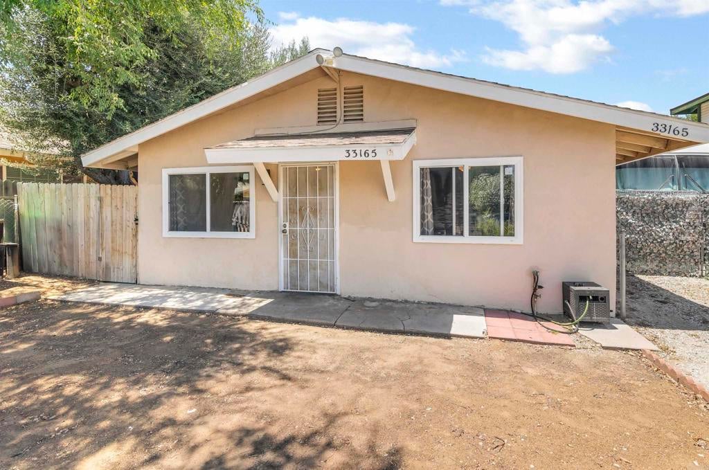 Photo of Listing #PTP2505591