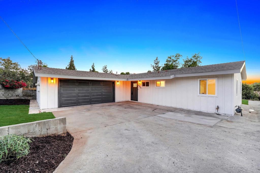 Photo of Listing #PTP2505592