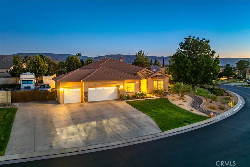 Photo of Listing #SR25166413