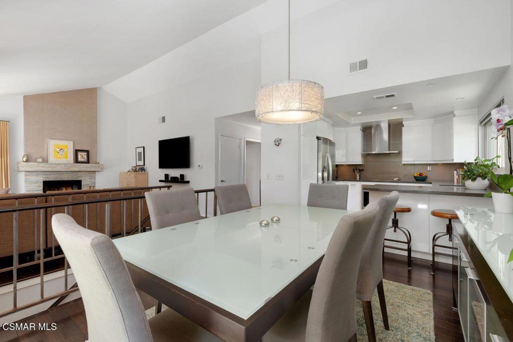 Photo of Listing #225003736