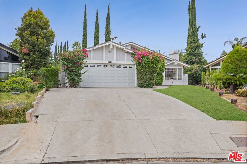 Photo of Listing #25567685