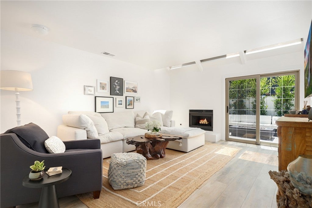 Photo of Listing #OC25163995