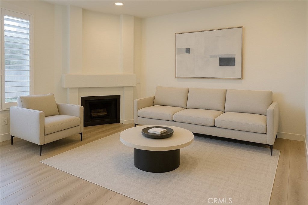 Photo of Listing #OC25149847