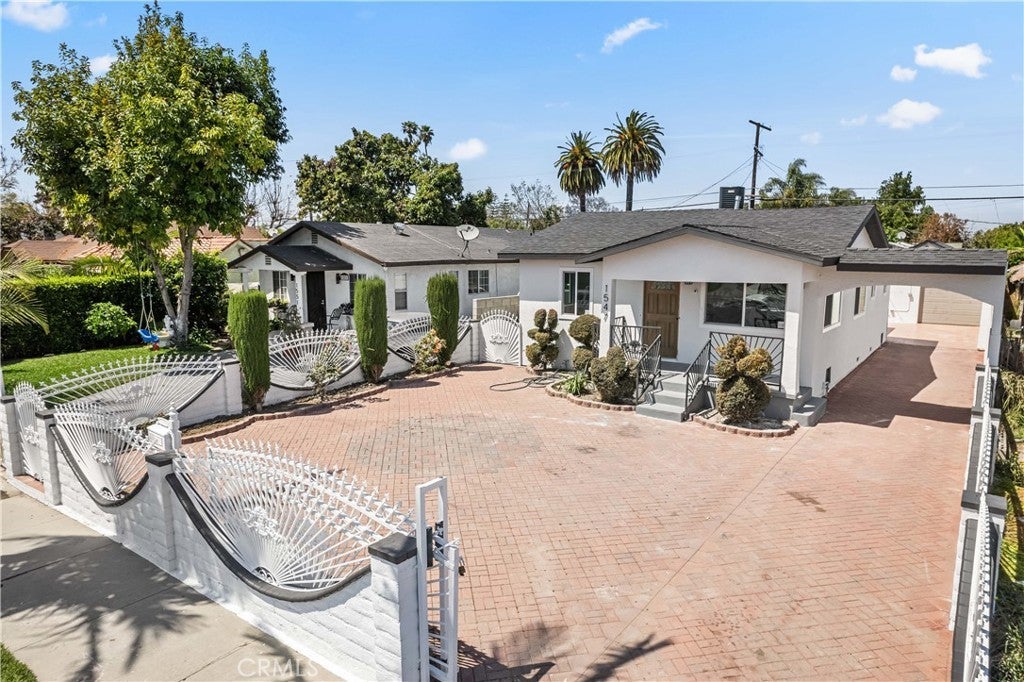 Photo of Listing #MB25166589