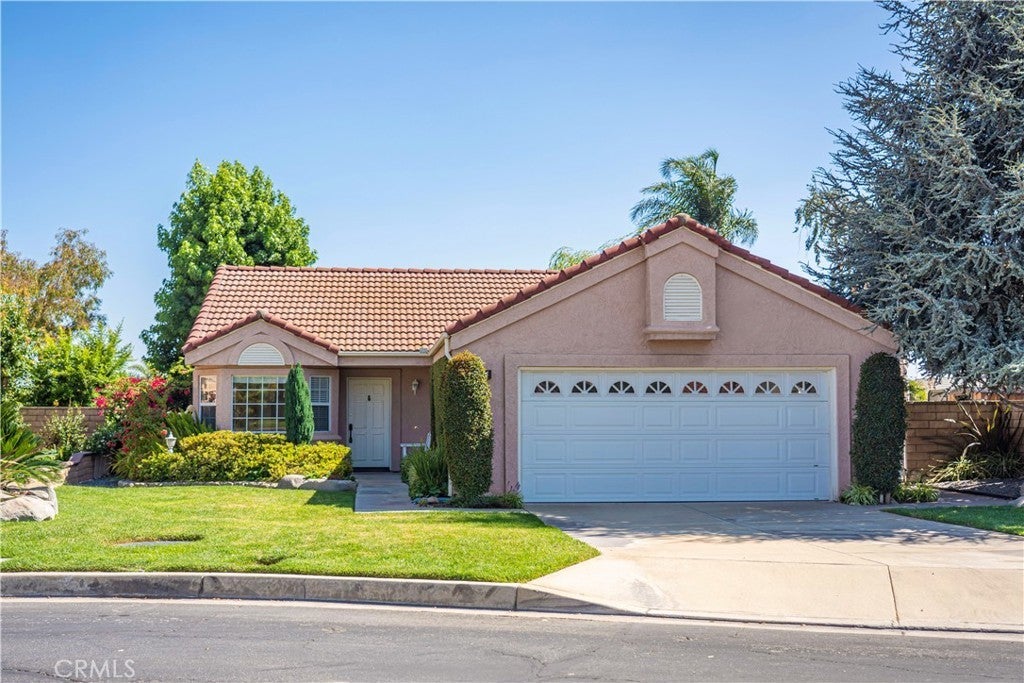 Photo of Listing #CV25161353