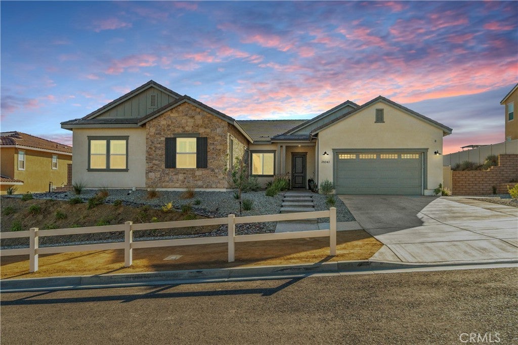 Photo of Listing #SR25166121