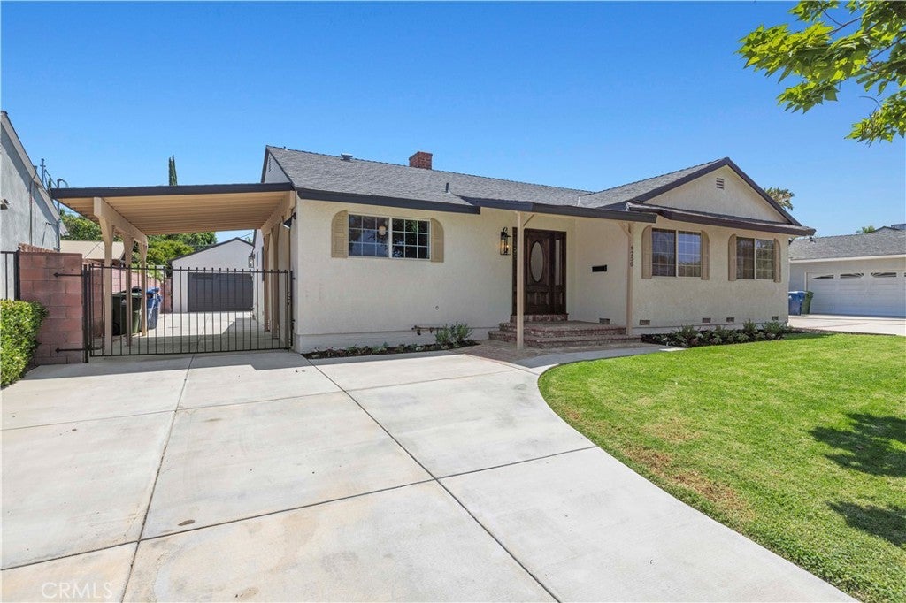 Photo of Listing #SR25164637