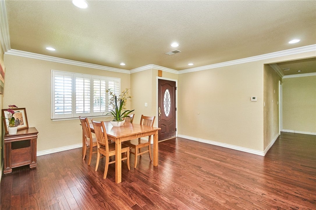 Photo of Listing #PW25157304