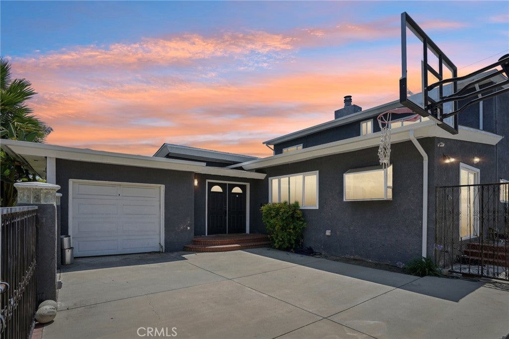 Photo of Listing #RS25059741