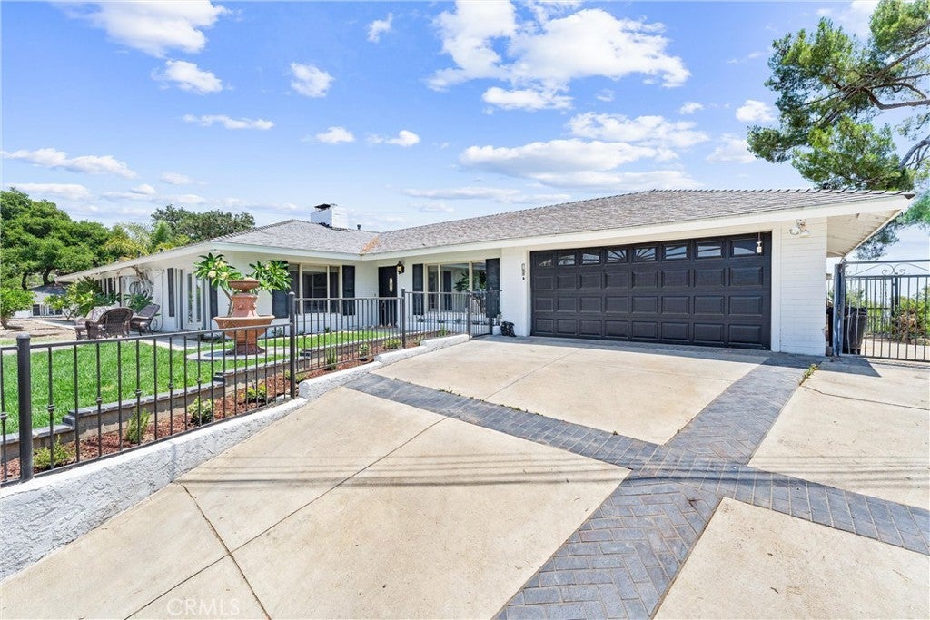 Photo of Listing #PW25163721