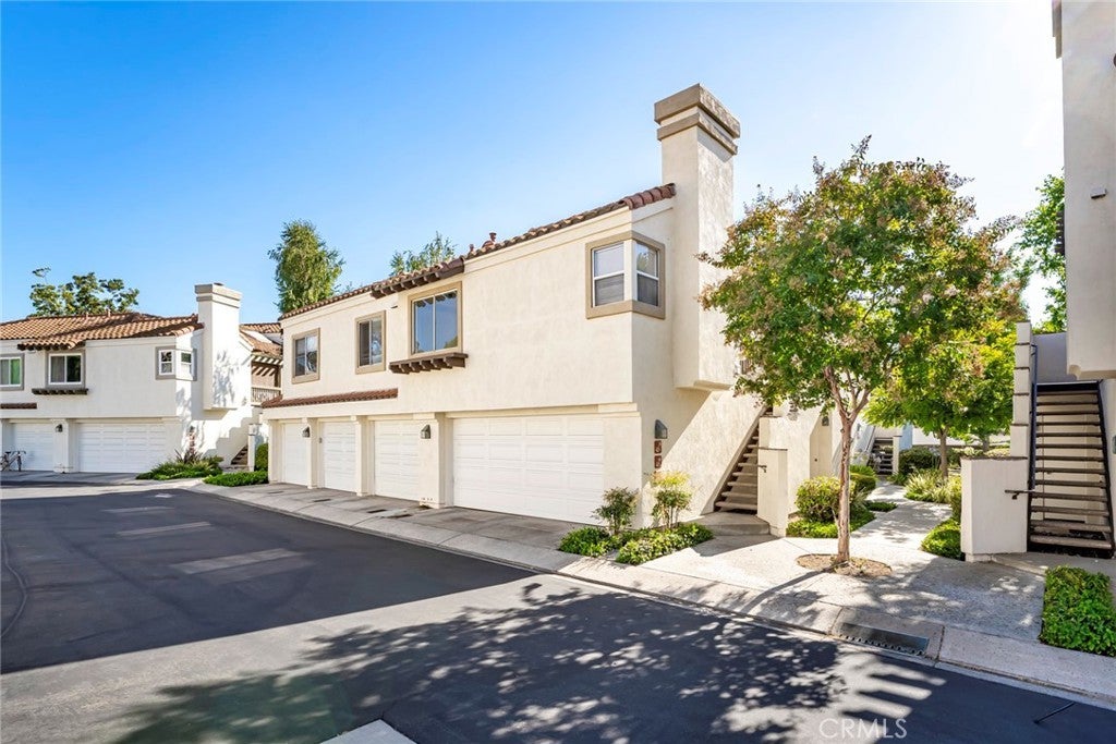 Photo of Listing #OC25157434