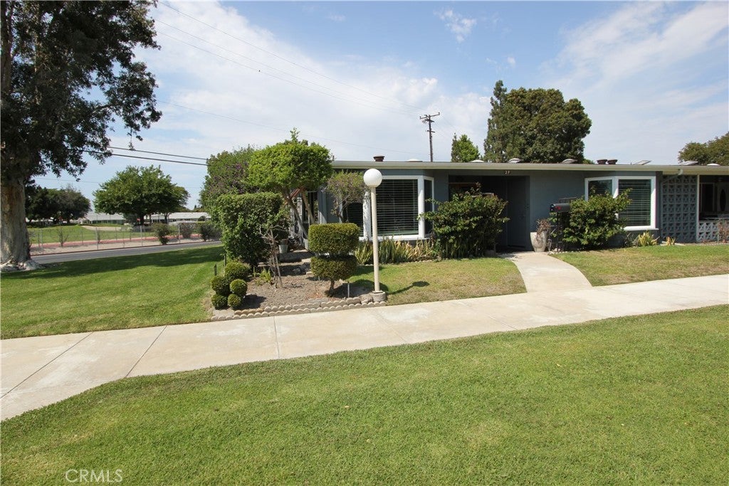 Photo of Listing #DW25167077