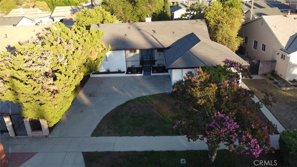 Photo of Listing #SR25166927