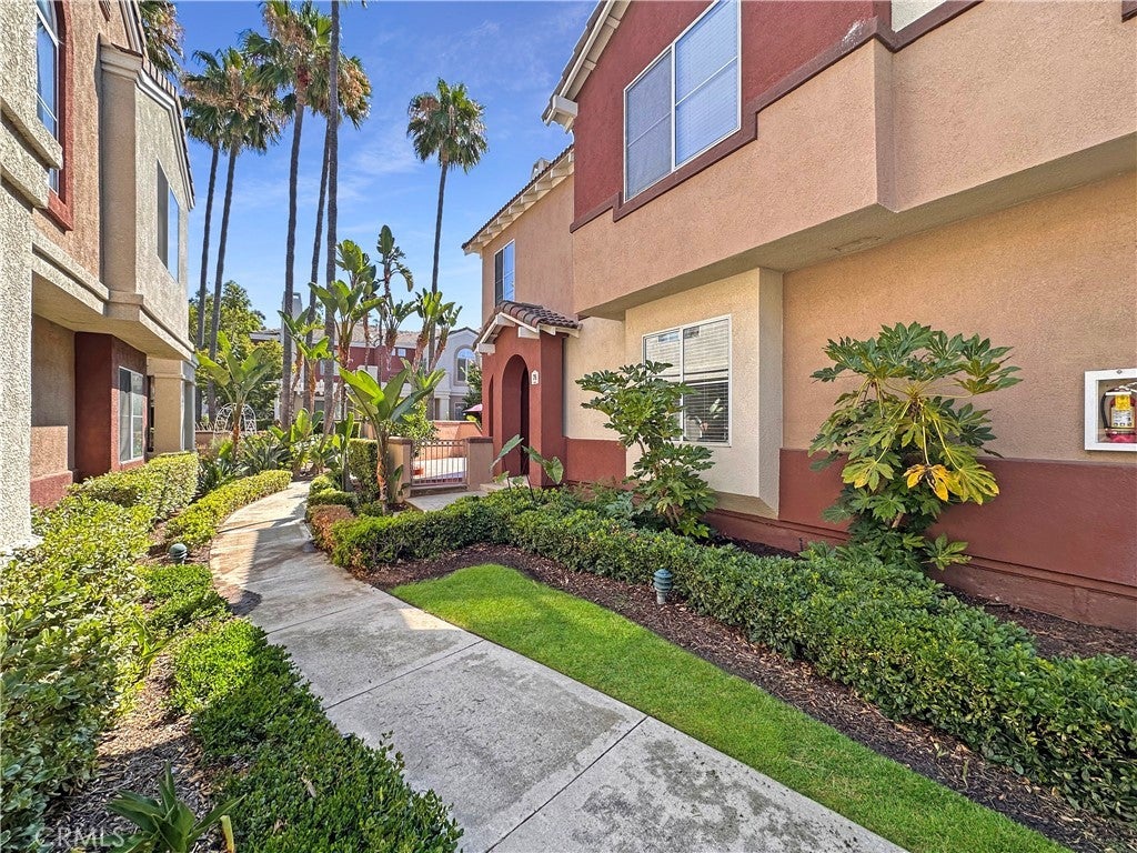 Photo of Listing #OC25166905