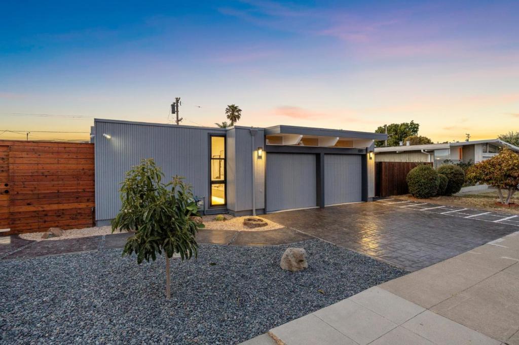 Photo of Listing #ML82015799