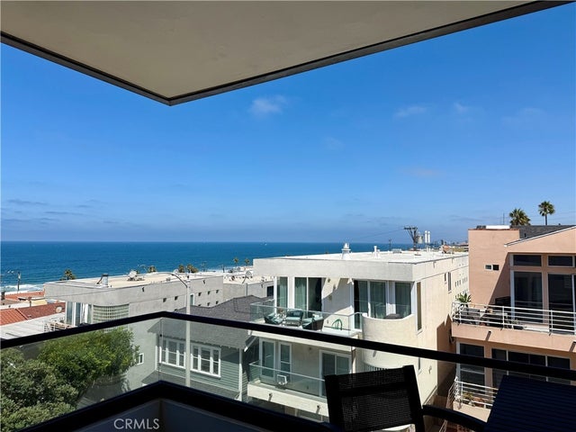 228 38th Street, Manhattan Beach.