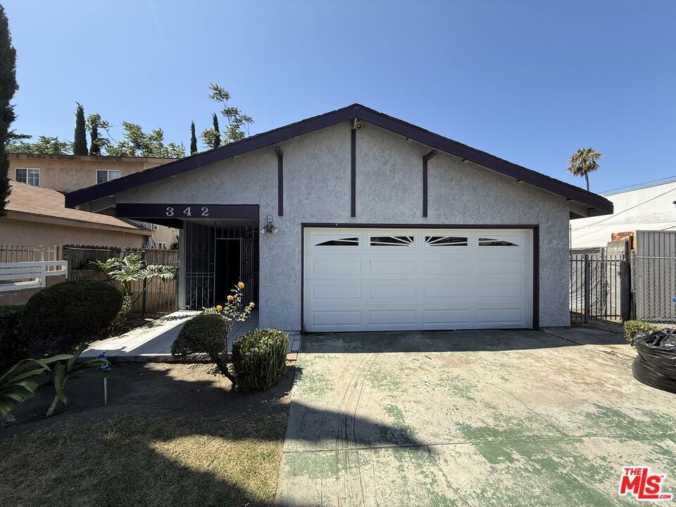 Photo of Listing #25569603