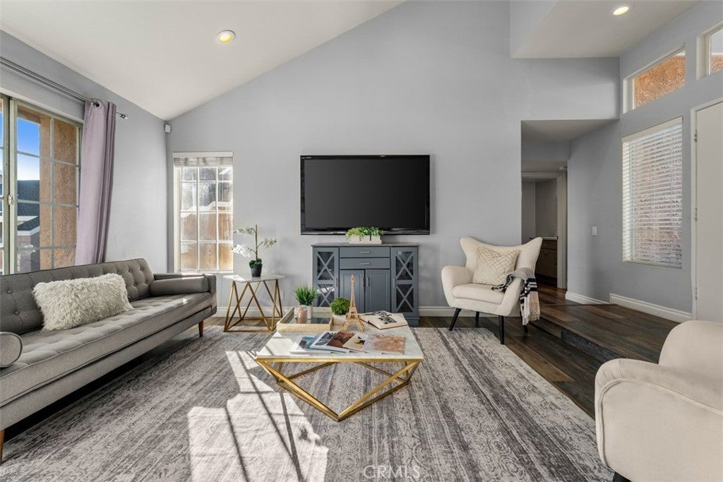 Photo of Listing #OC25166744