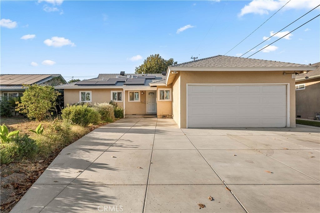 Photo of Listing #DW25167302