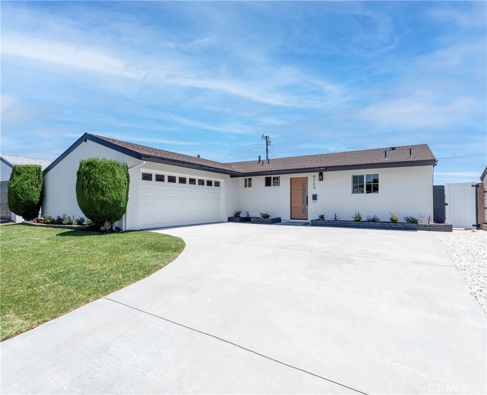 Photo of Listing #CV25163210