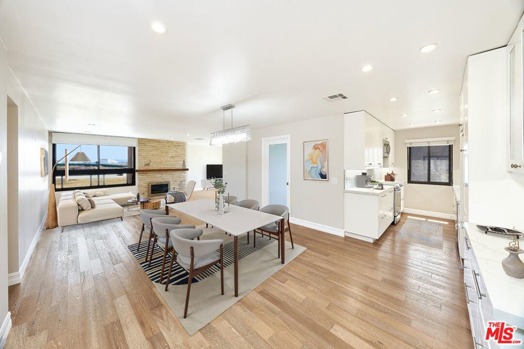 Photo of Listing #25567647