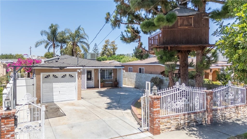 Photo of Listing #SR25167365