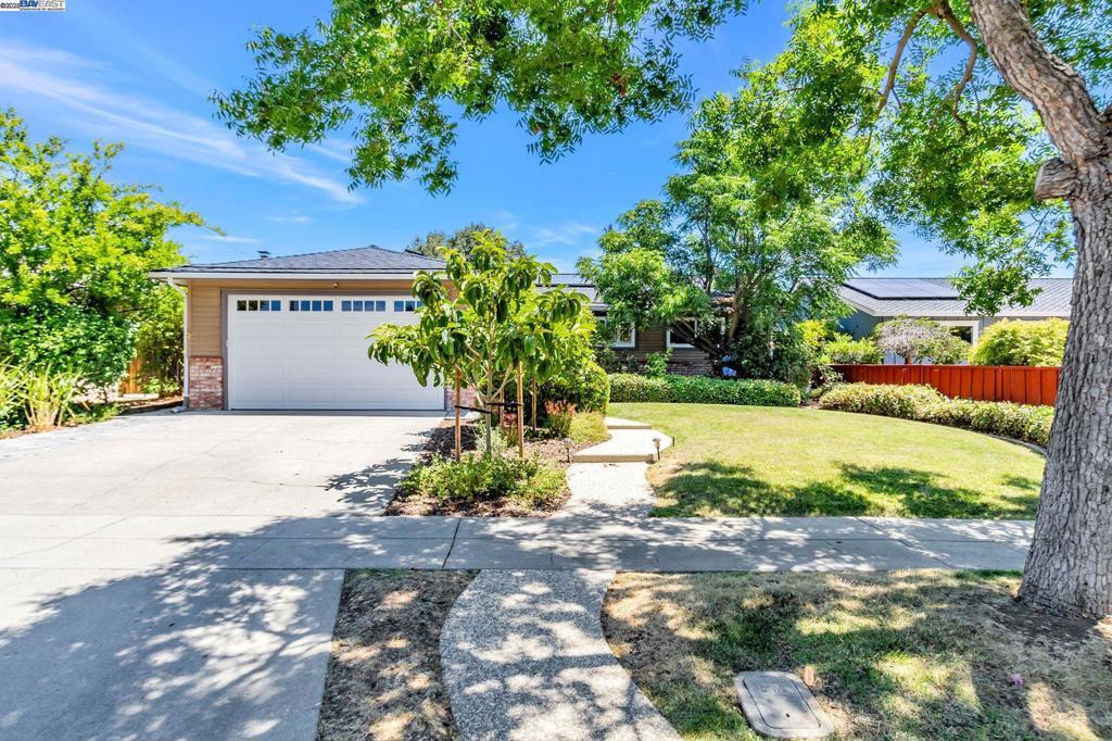 Photo of Listing #41106056