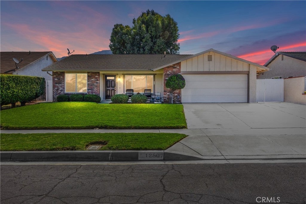 Photo of Listing #IG25165933